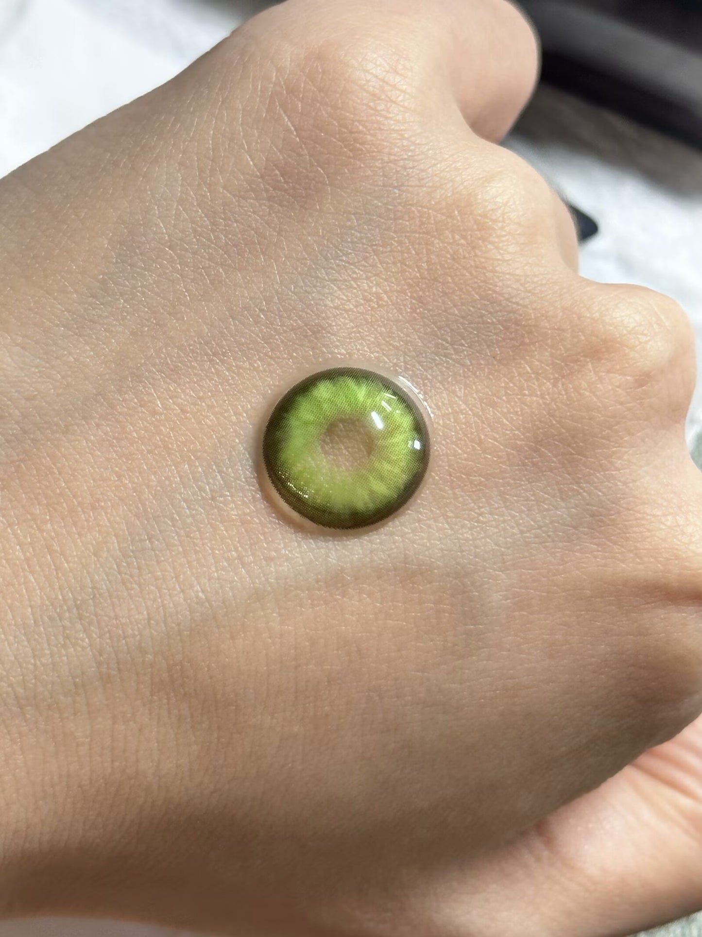 1-DAY | APRI | Magnetic Green