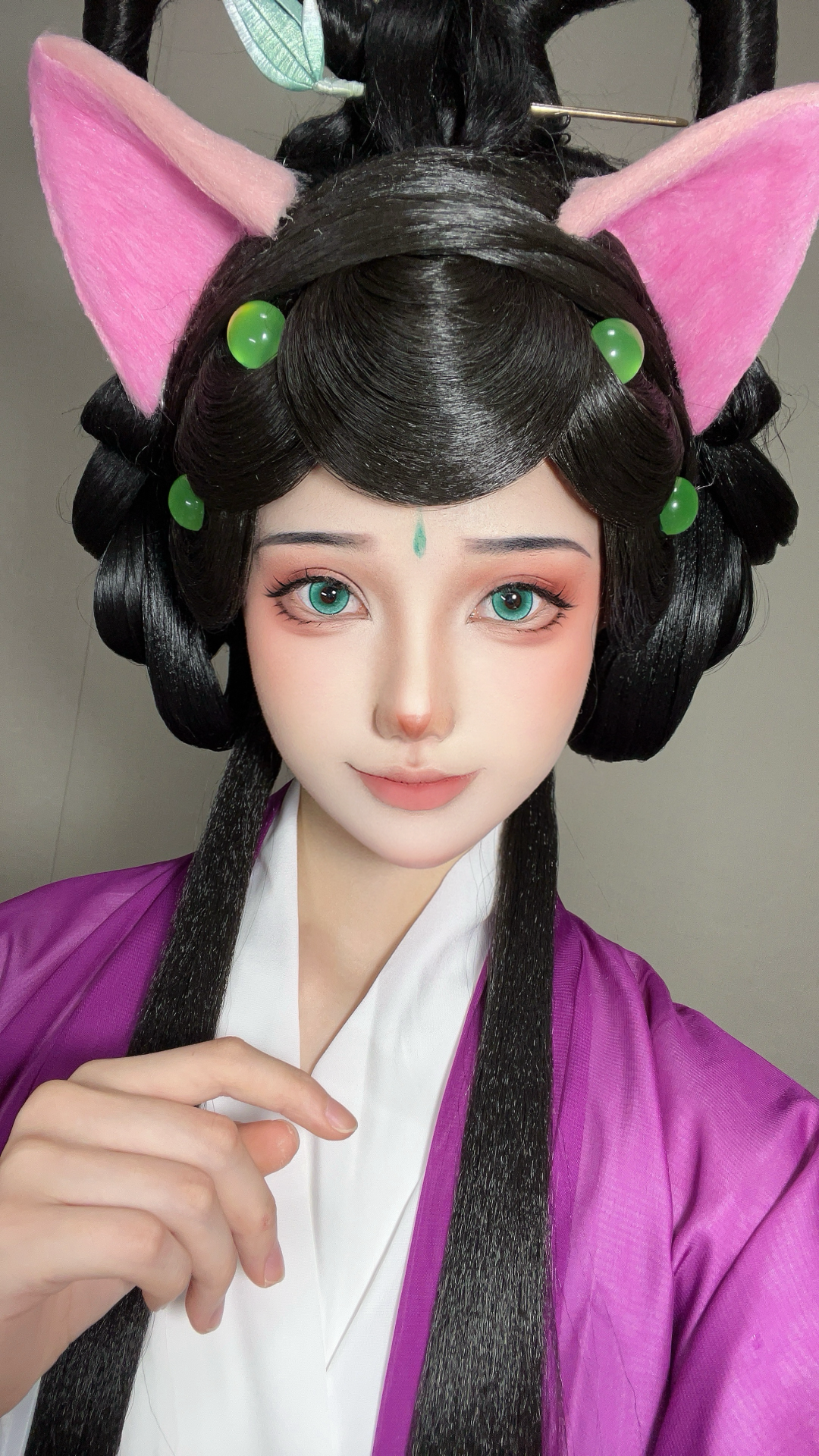 HALF-YEAR | LENSPOP | Luminous Jade Green