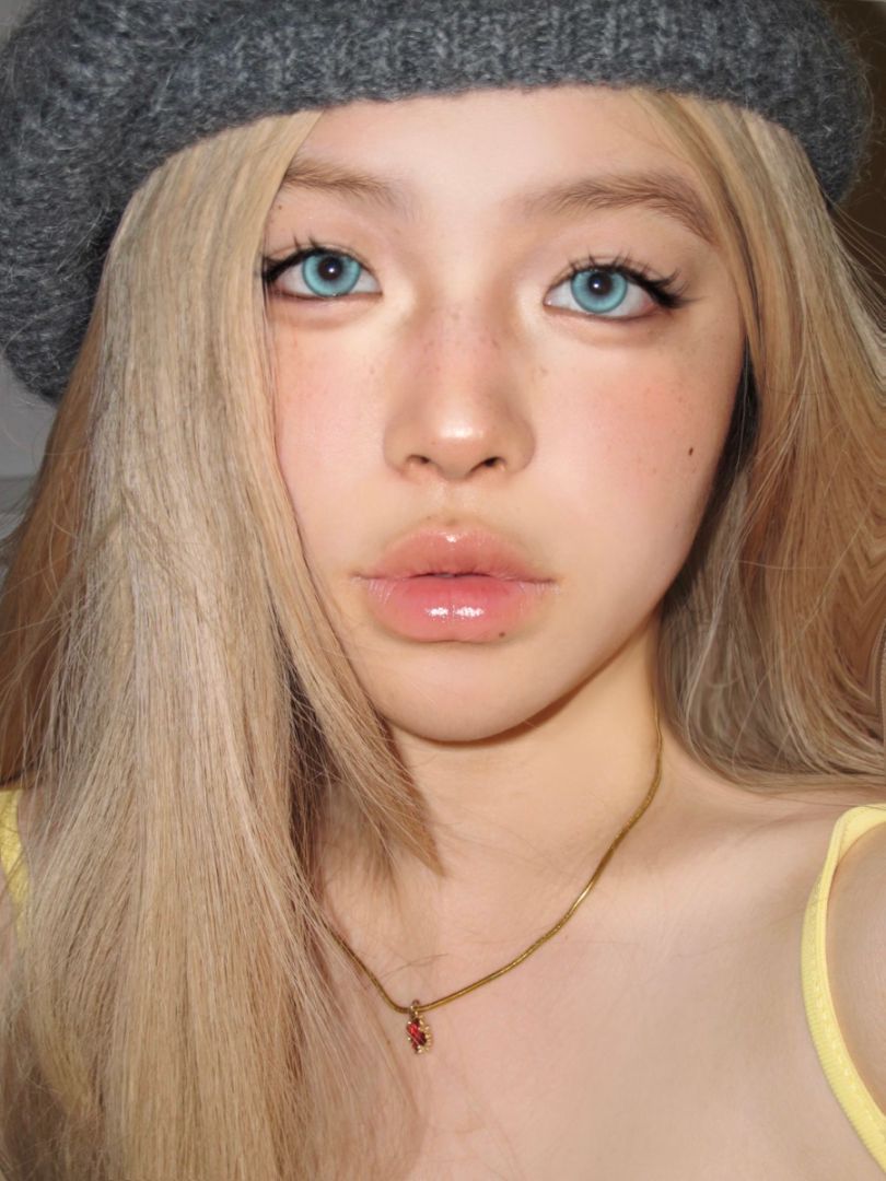 1-YEAR | DOYA | Pure Nova (Cyan)