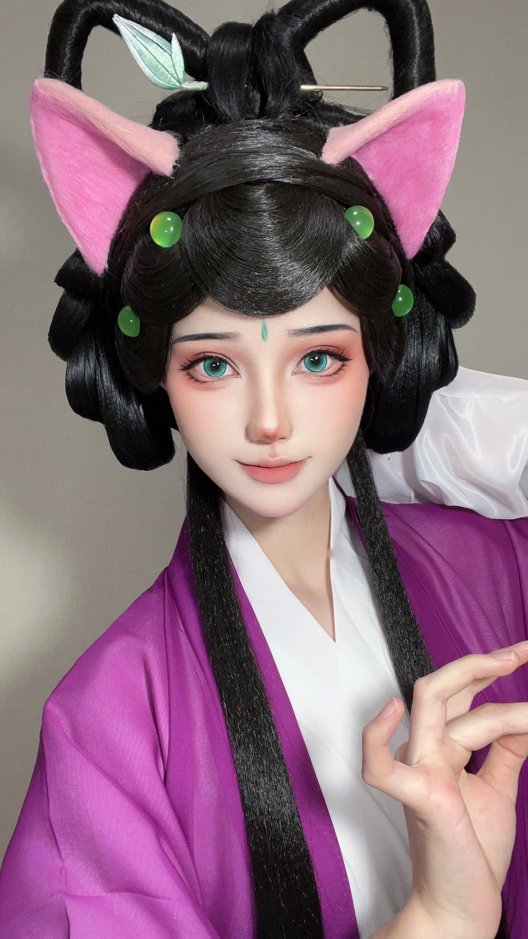 HALF-YEAR | LENSPOP | Luminous Jade Green