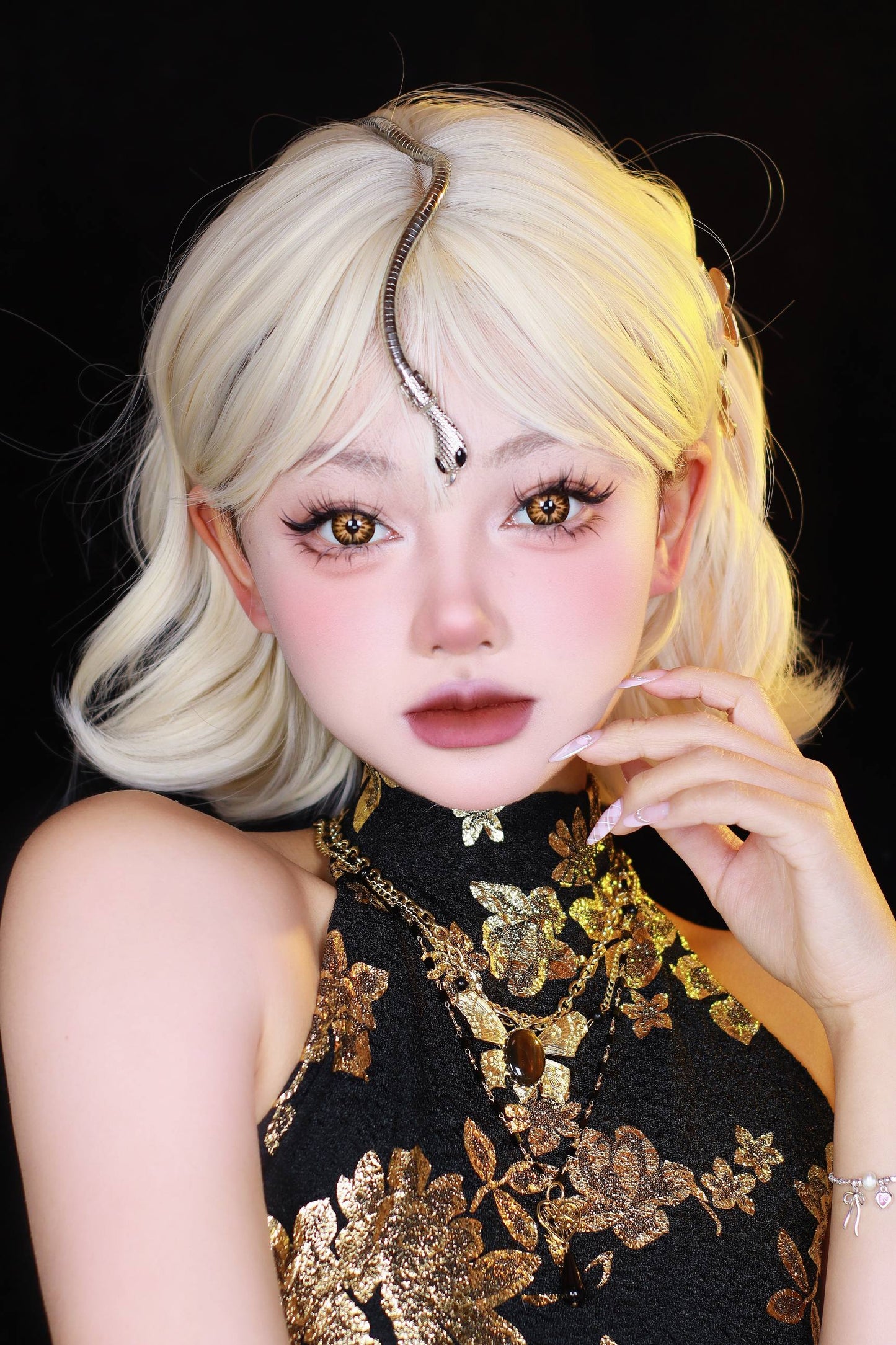 1-YEAR | CM | Golden Snake Eye