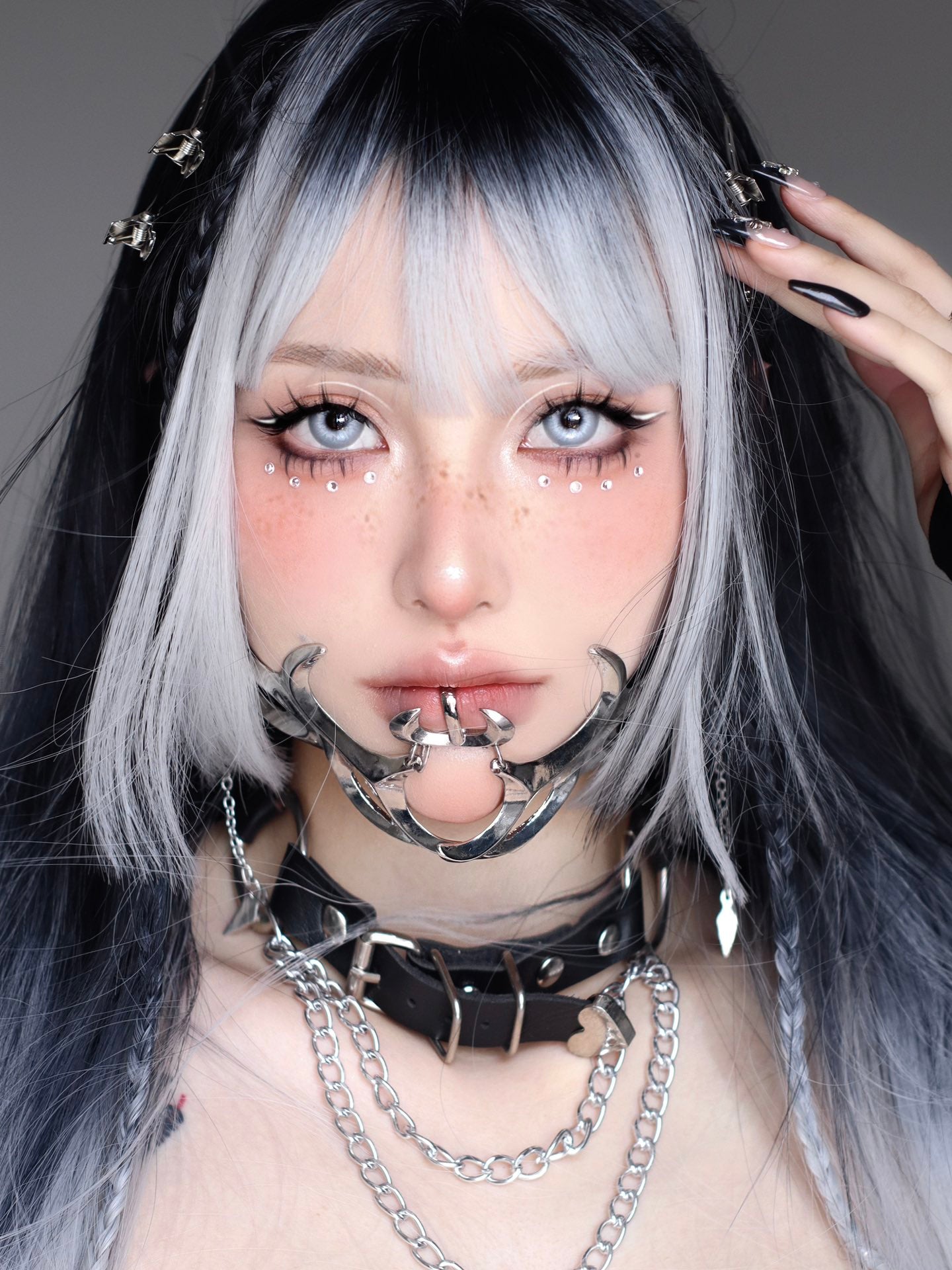 1-DAY | CUPID | Ballgown Smoke Gray