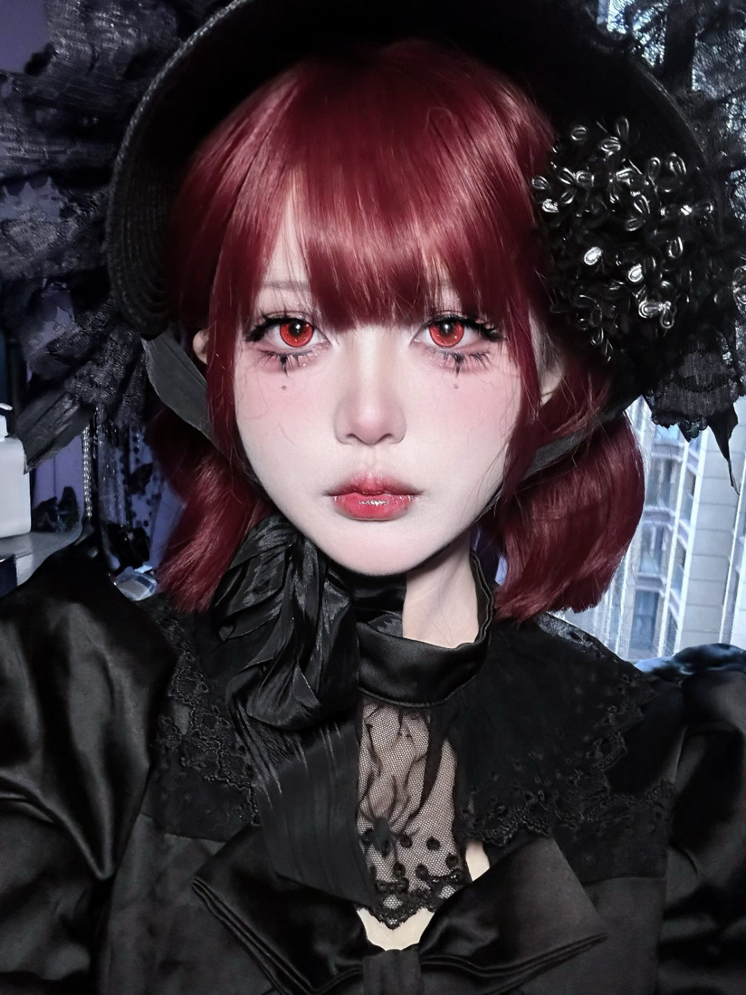 HALF-YEAR | DOYA | Serene Red