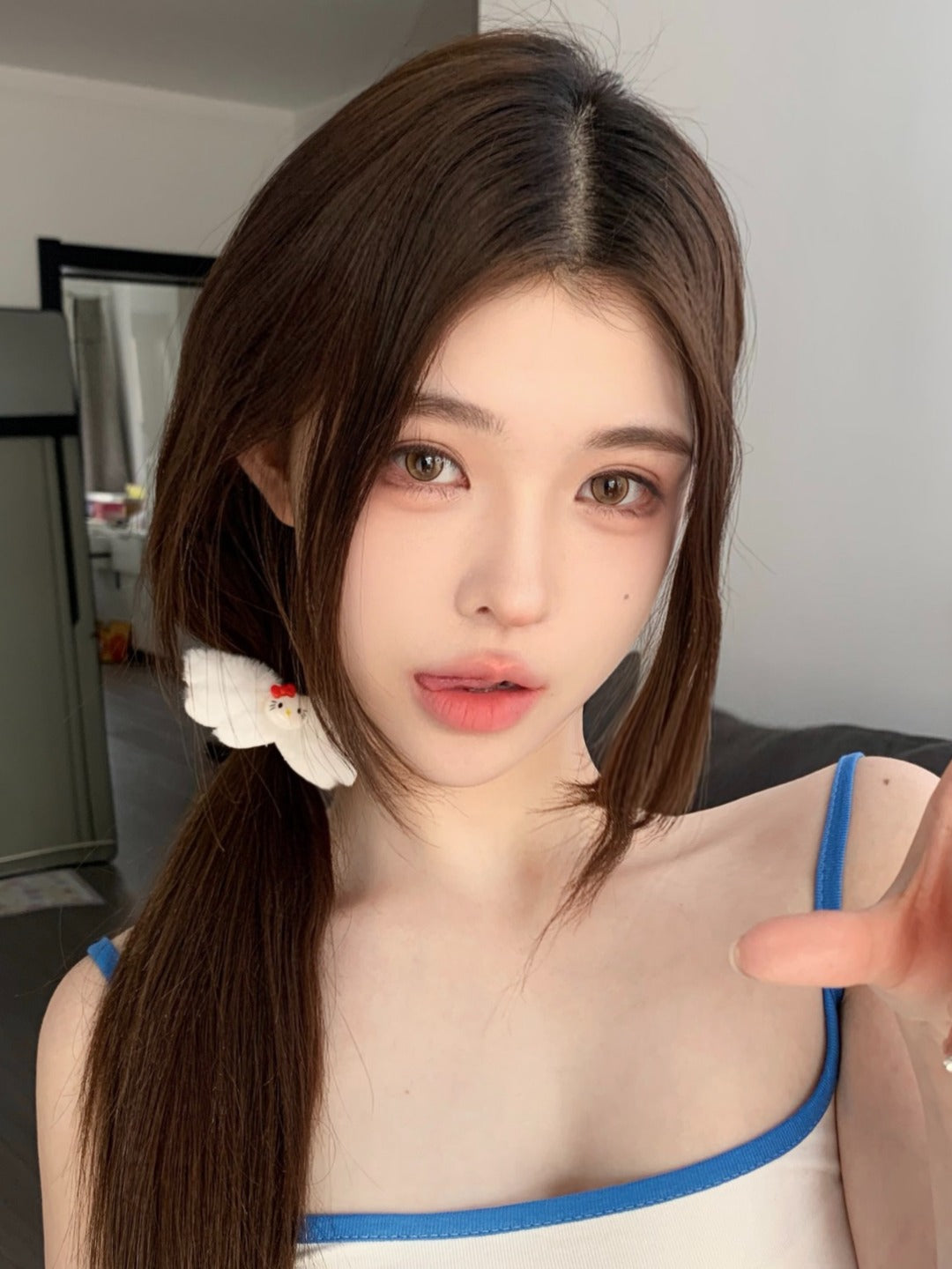 HALF-YEAR | FLOWER | Milky Mini Brown