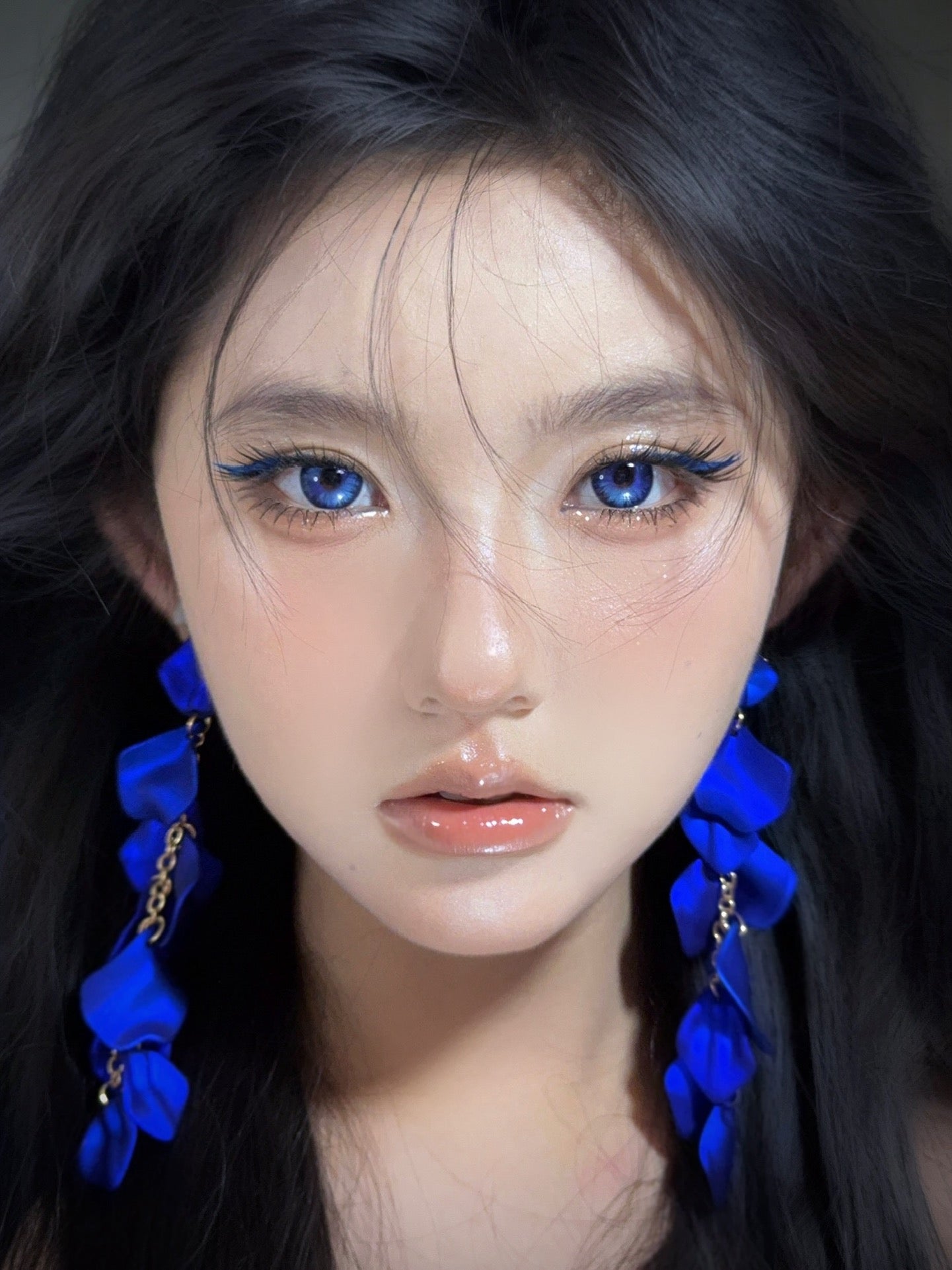 HALF-YEAR | ISORA | Fragrant Butterfly Blue