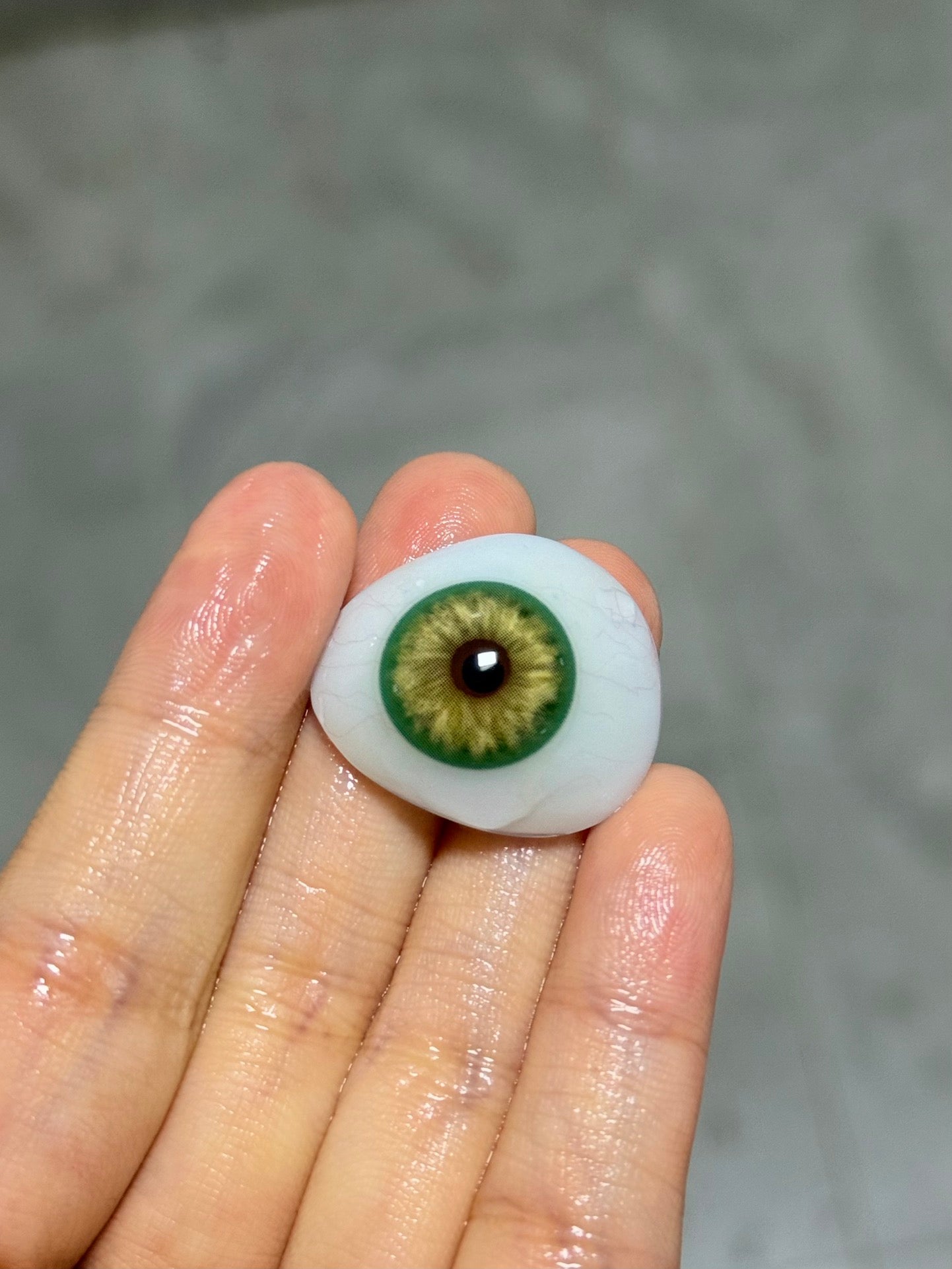 1-DAY | APRI | Magnetic Gold-Green
