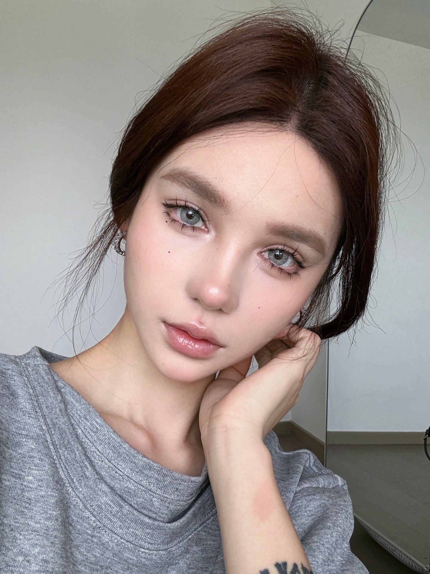 HALF-YEAR | LYMY | Exotic Baroque Gray