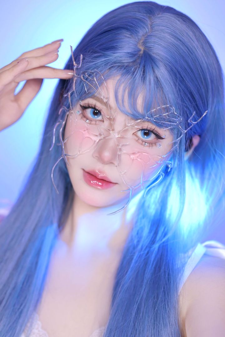1-DAY | DOYA | Blossoms Blue Roses