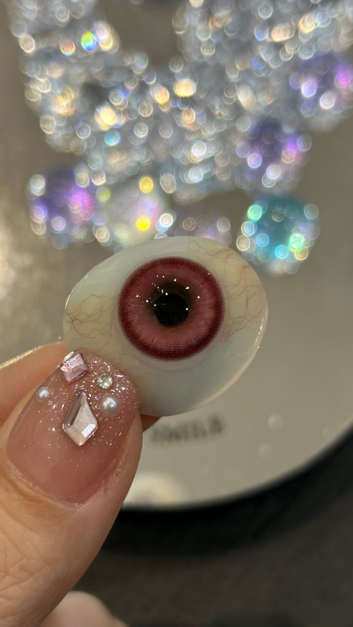 1-DAY | YUKI | Demon‘s Eyes (Red)