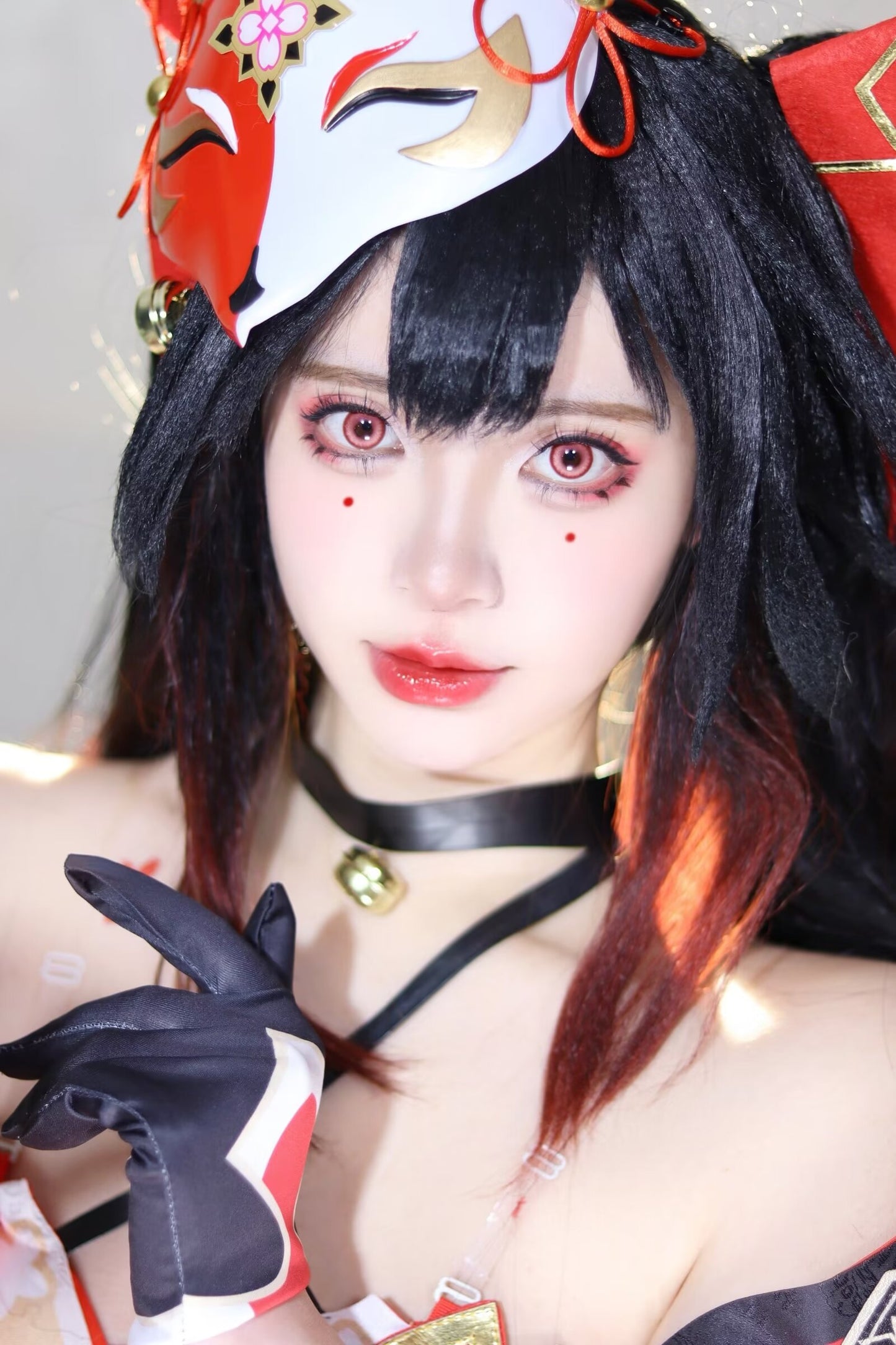 1-DAY | YUKI | Demon‘s Eyes (Red)