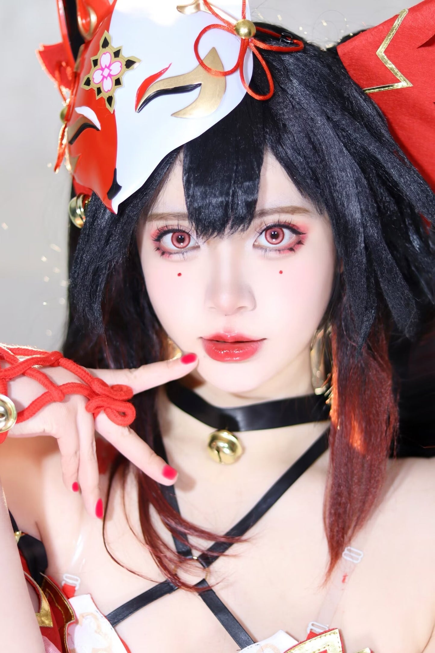 1-DAY | YUKI | Demon‘s Eyes (Red)